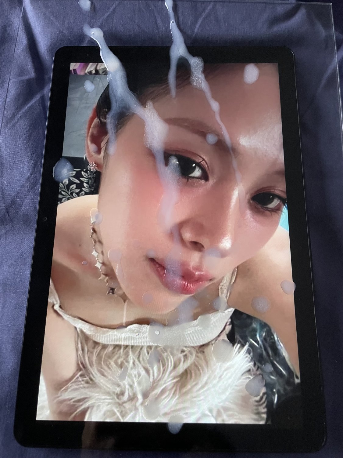 naV9IH1V Itzy Ryujin Kpop Cum Tribute 06.jpg